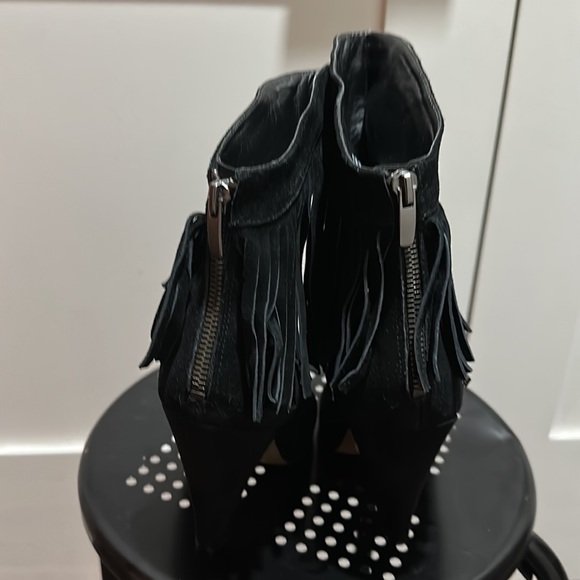 William Rast Fringe Suede Booties - Picture 2 of 5